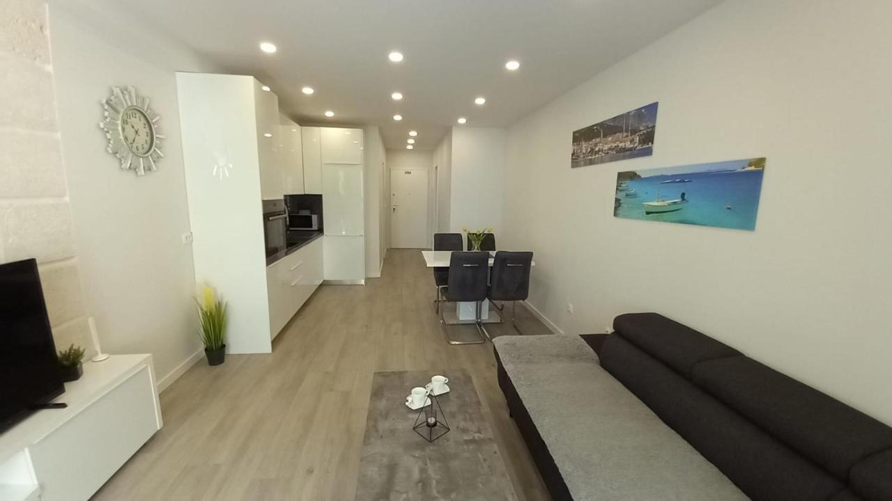Lux Apartman Antonija Makarska Exterior foto